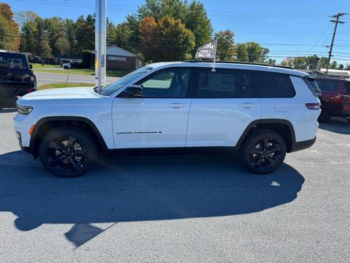 2025 Jeep Grand Cherokee L Altitude
