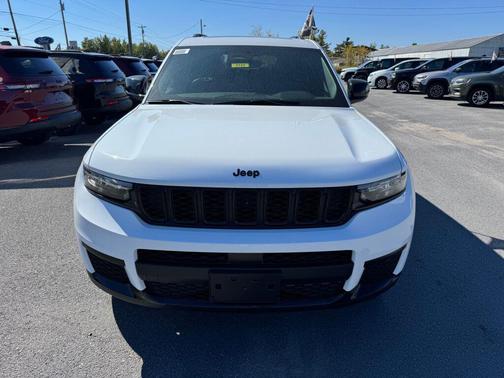 2025 Jeep Grand Cherokee L Altitude