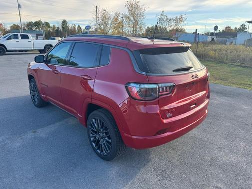 2022 Jeep Compass (RED) Edition 4x4