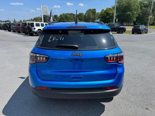 2025 Jeep Compass Latitude