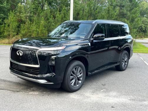 2025 INFINITI QX80 PURE