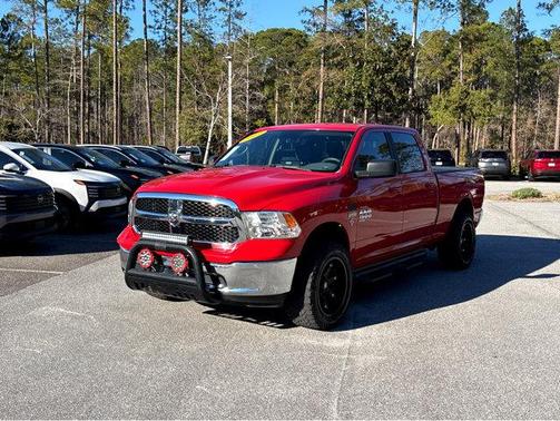 2019 RAM 1500 SLT