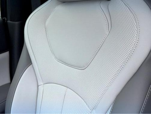 Warm Titanium 2027 INFINITI QX60 LUXE FWD