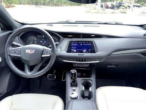 2020 Cadillac XT4 Sport