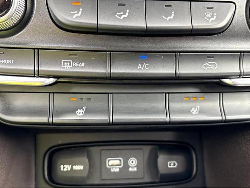 2019 Hyundai SANTA FE SEL 2.4