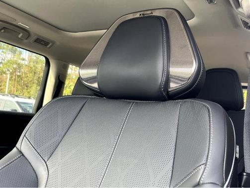 2025 INFINITI QX80 SENSORY AWD