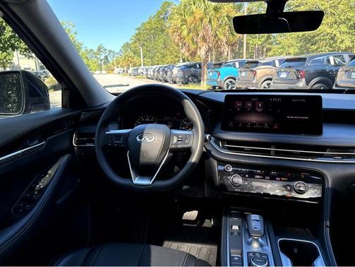 2025 INFINITI QX60 Pure