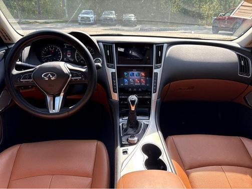 Majestic White 2024 INFINITI Q50 3.0t LUXE