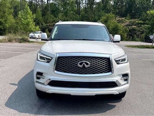 2018 INFINITI QX80 Base