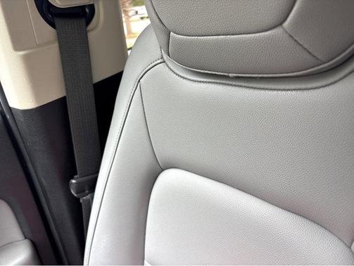 Quicksilver Metallic 2020 GMC Canyon Base