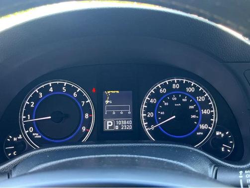 2011 INFINITI G37 Base