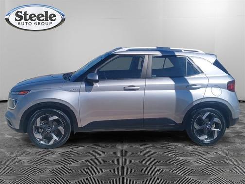 2023 Hyundai VENUE SEL