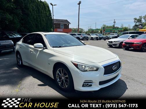 2017 INFINITI Q50 3.0T Signature Edition