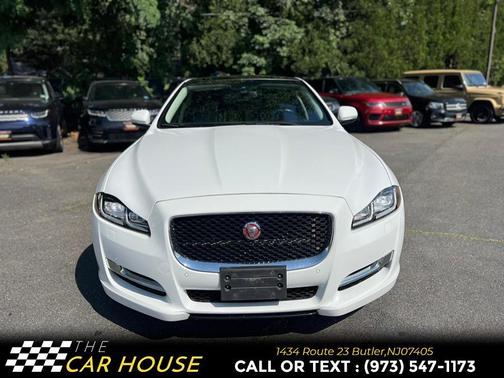 2016 Jaguar XJ XJ R-Sport