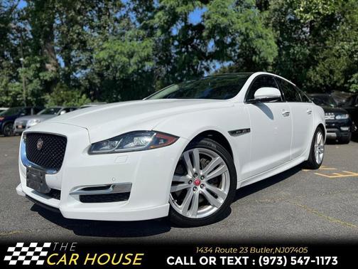 2016 Jaguar XJ XJ R-Sport