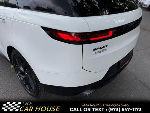 2023 Land Rover Range Rover Sport SE