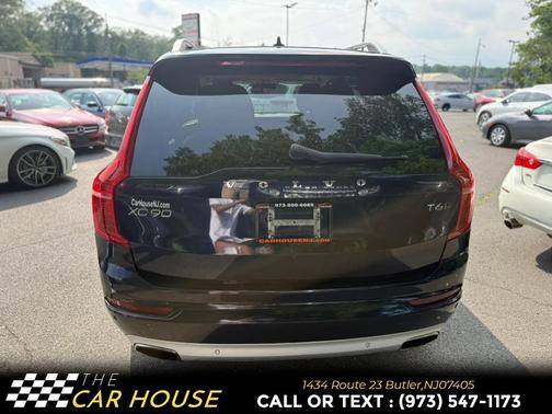 2016 Volvo XC90 T6 Momentum