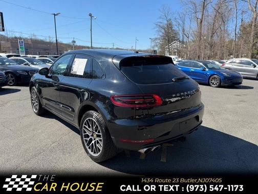 Black 2018 Porsche Macan S