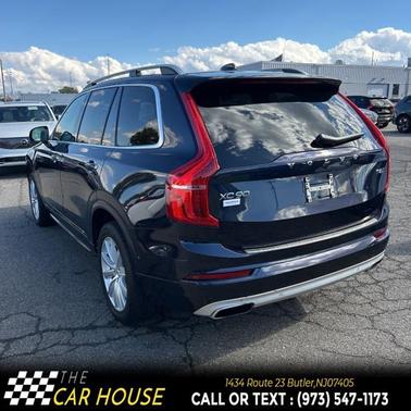 2017 Volvo XC90 T6 Momentum