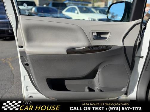 2019 Toyota Sienna XLE