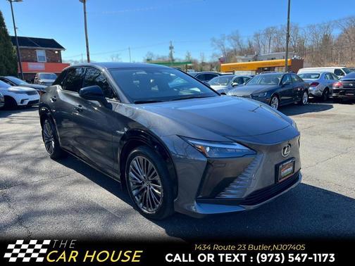 2023 Lexus RZ 450e Luxury
