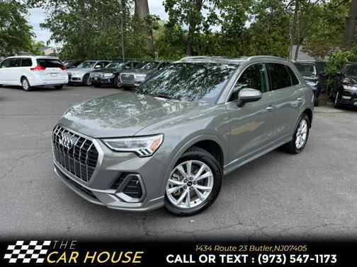 2023 Audi Q3 45 S line Premium