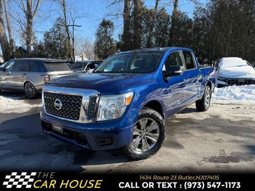 2019 Nissan Titan SV