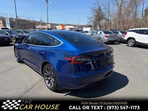 Blue 2020 Tesla Model 3 Standard Range Plus