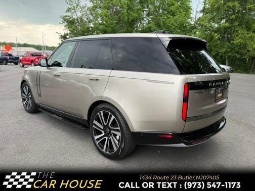 Batumi Gold 2023 Land Rover Range Rover P400 SE SWB