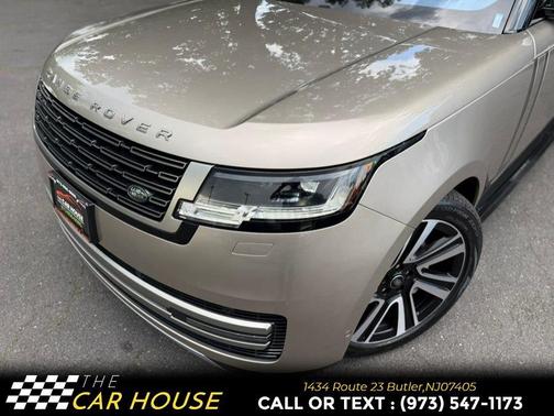 Batumi Gold 2023 Land Rover Range Rover P400 SE SWB