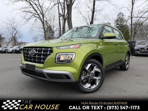 2022 Hyundai VENUE SEL