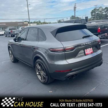 2020 Porsche Cayenne Base