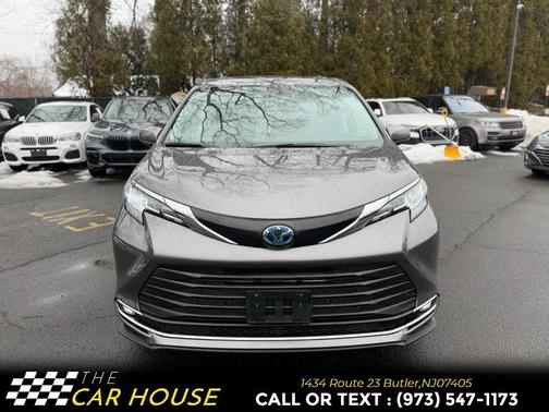 2022 Toyota Sienna XLE