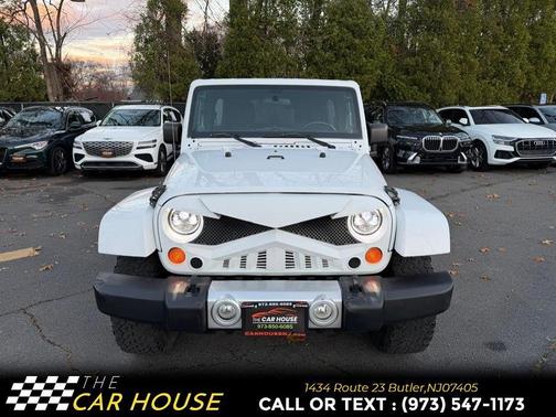 2012 Jeep Wrangler Unlimited Sahara