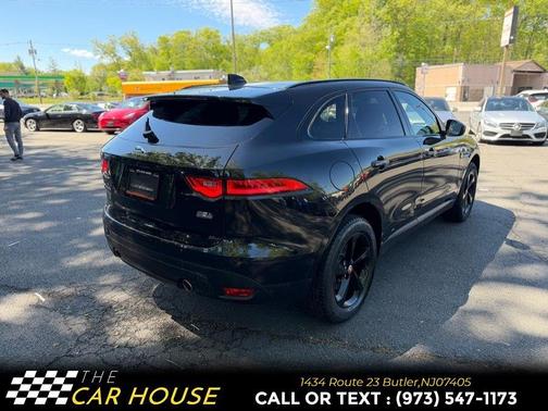 Ultimate Black 2017 Jaguar F-PACE 35t Premium