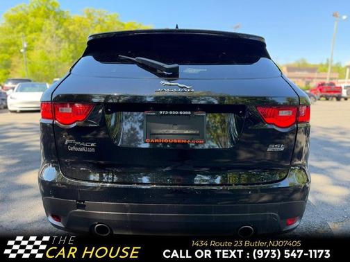 Ultimate Black 2017 Jaguar F-PACE 35t Premium