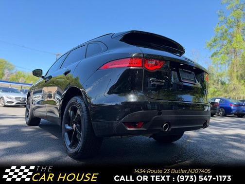 Ultimate Black 2017 Jaguar F-PACE 35t Premium