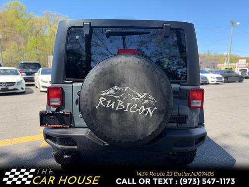 Gray 2015 Jeep Wrangler Unlimited Rubicon