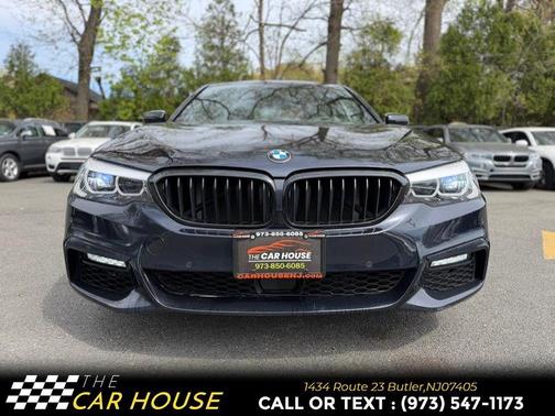 Blue 2018 BMW 540 i xDrive