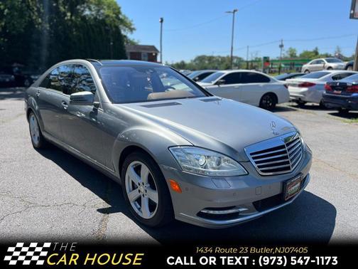 2010 Mercedes-Benz S-Class S 550 4MATIC