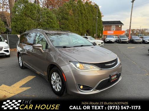 2018 Chrysler Pacifica Touring-L