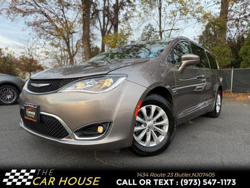 2018 Chrysler Pacifica Touring-L
