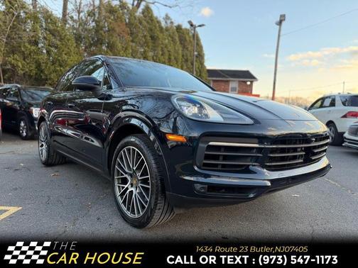 2023 Porsche Cayenne Platinum Edition