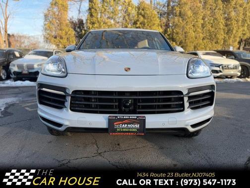 2022 Porsche Cayenne Platinum Edition