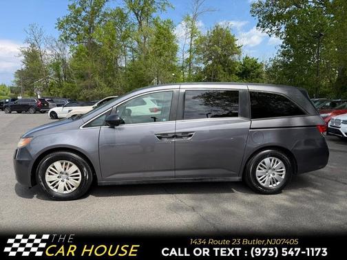 Gray 2014 Honda Odyssey LX