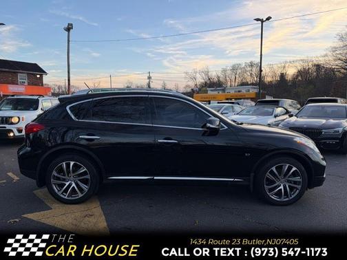 2017 INFINITI QX50 Base