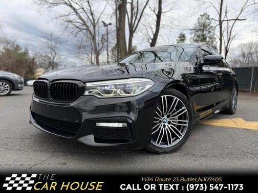 Gray 2017 BMW 540 i xDrive
