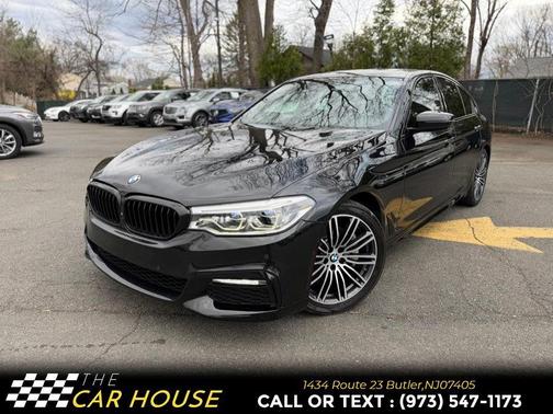 Gray 2017 BMW 540 i xDrive