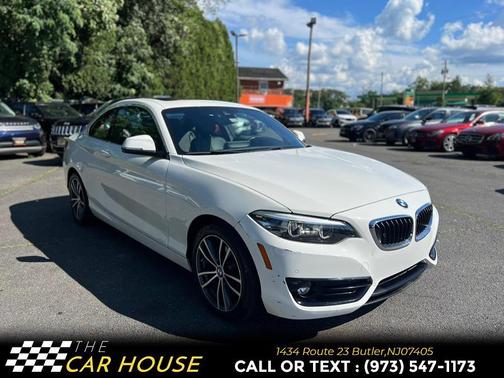 2019 BMW 230 i