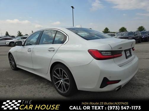 2019 BMW 330 i xDrive